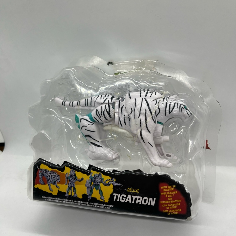 Vintage Transformers Beast Wars Deluxe Tigatron 1996 action figure